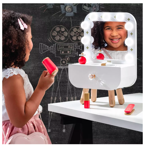 FAO Schwarz Make-Believe Bakery Oven Cookie Decorating Clay Play Set